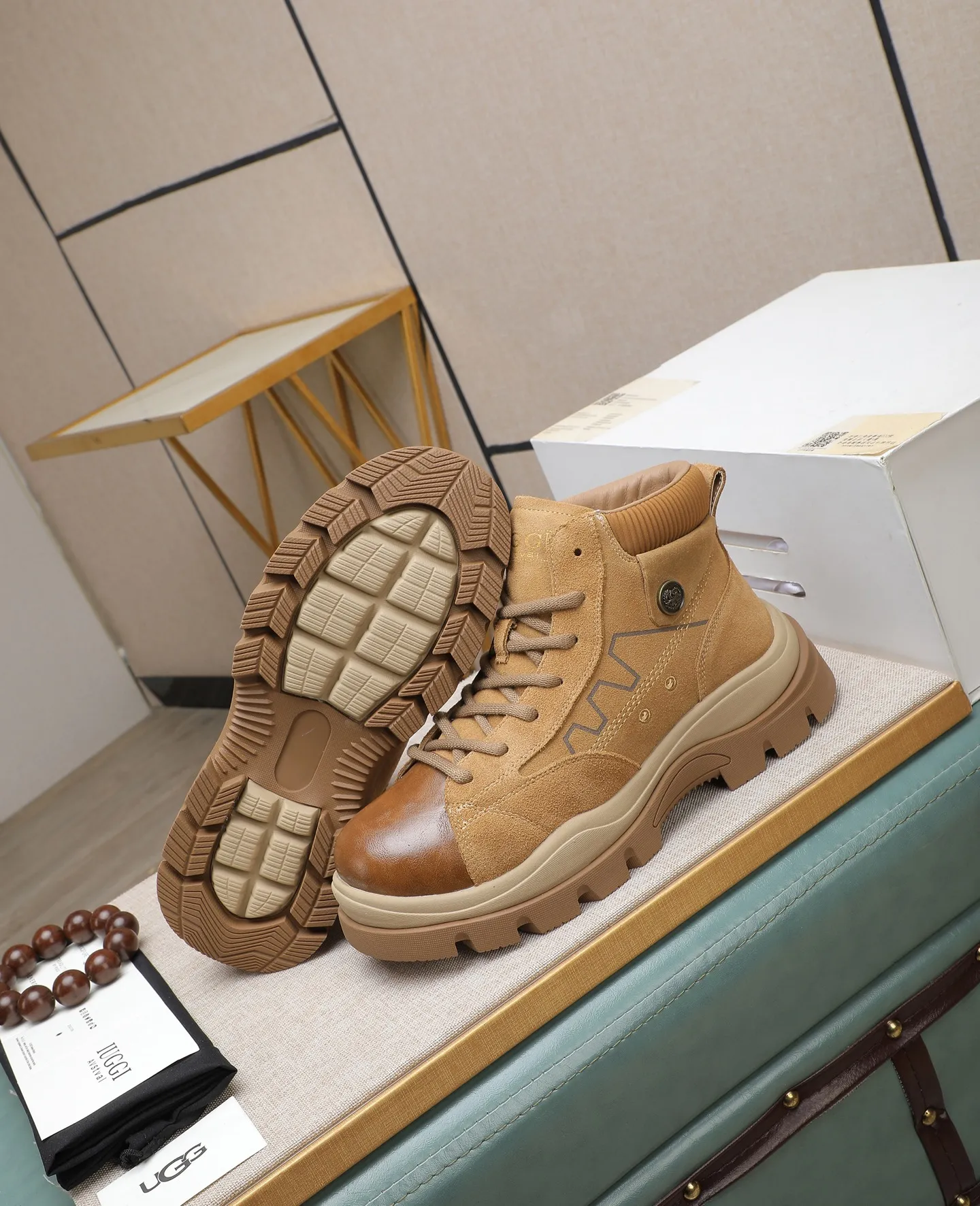 Men's shoes 💰640 IUGGI new retro presbyopia men's shoes, casual and versatile, full of high-end sense, fashionable, luxury and personalized style, joint style, retro presbyopia factor, full of handsome style, first layer suede cowhide, lining wool, rubber outsole, light and non-slip size: 39-44